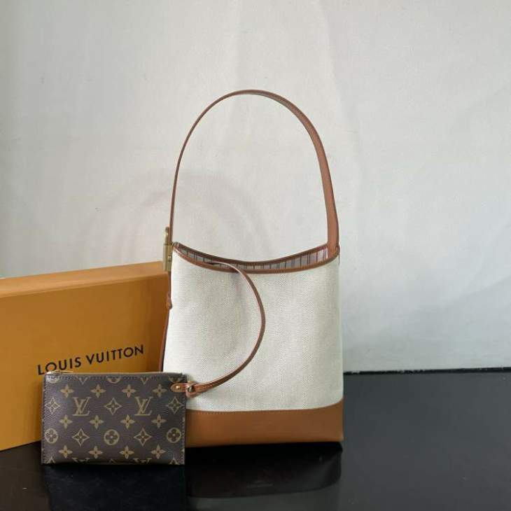 Picture of Louis Vuitton Handbags _SKUfw205712140fw